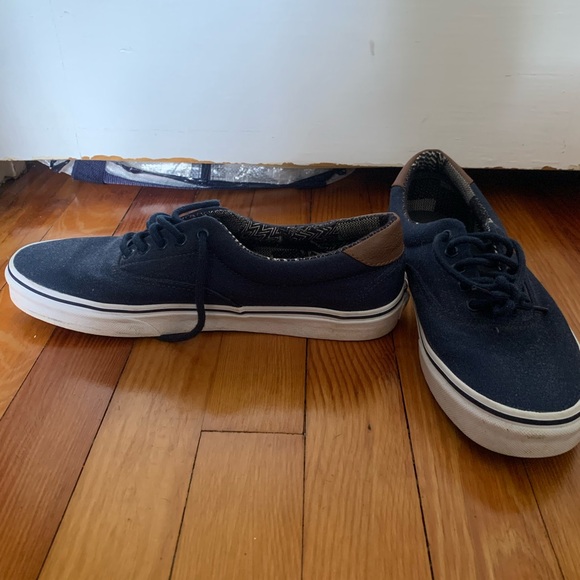 A pair of men’s vans sneakers, good condition - Picture 2 of 4